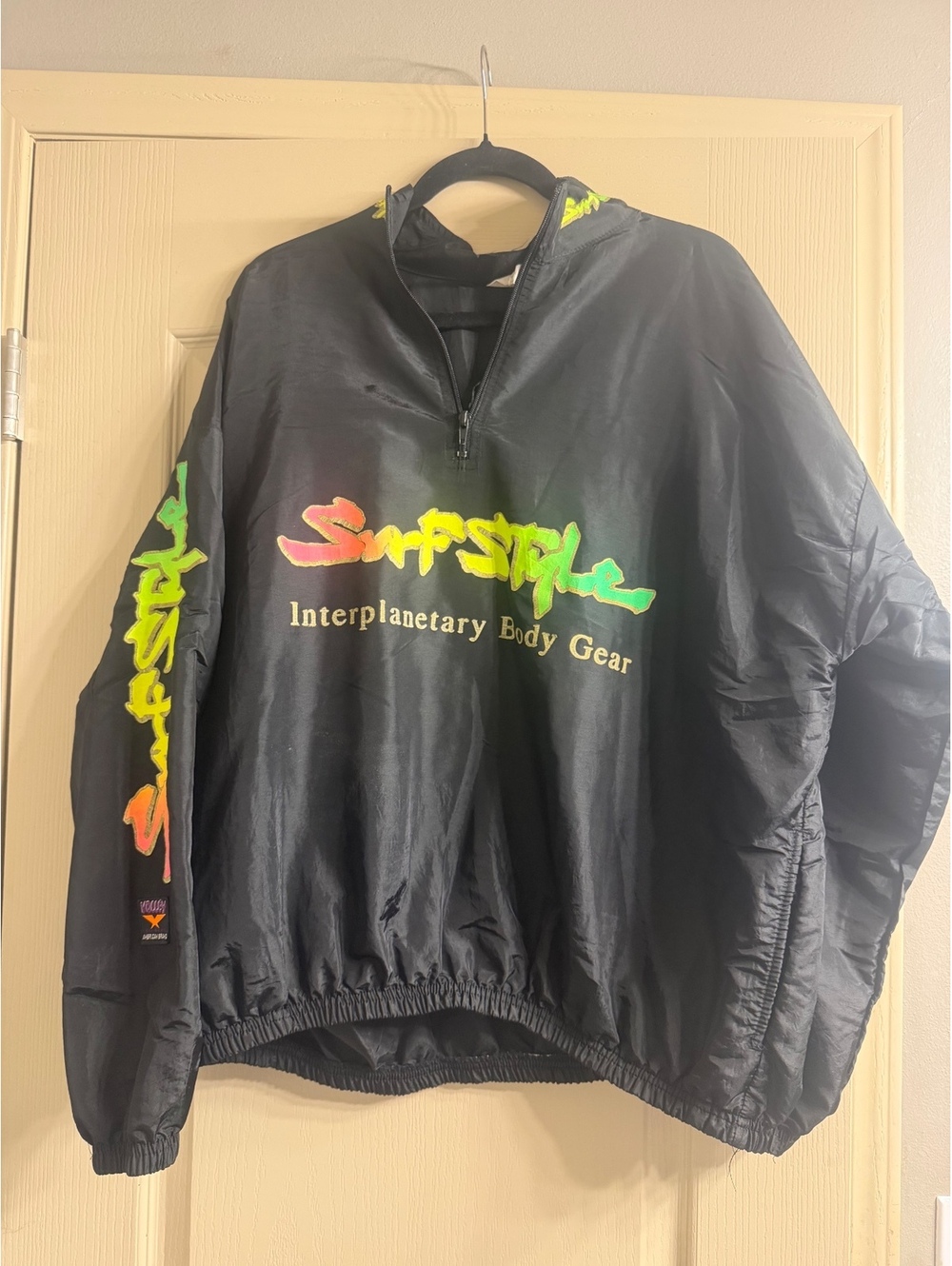 Vintage Surf Style Interplanetary Body Gear Pullover Windbreaker Jacket